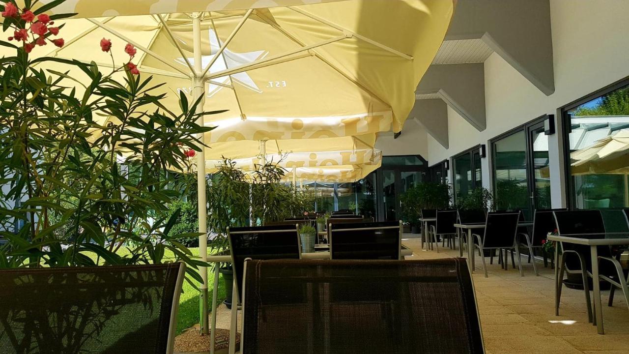 Hotel Csopak Resort & Lake מראה חיצוני תמונה